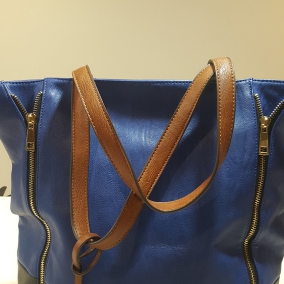 Call It Spring Large Tote Bag - Picture 3 of 5